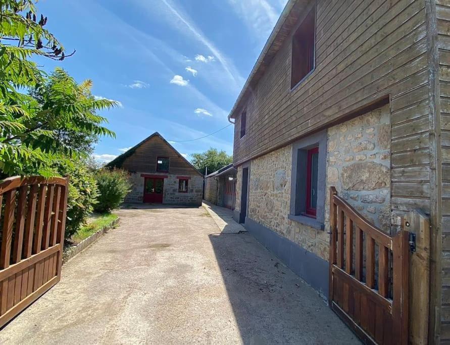 Segrie-Fontaine Maison "La Butte" - Suisse Normandeヴィラ エクステリア 写真
